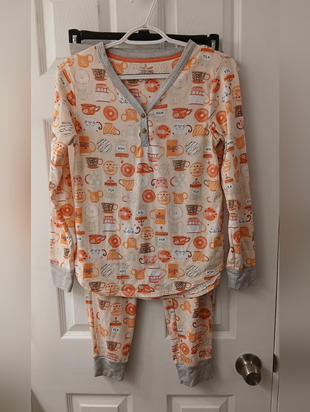 Cuddl Duds Pajama Set – XS – Peach Print – Cats, Donuts & Coffee Cups